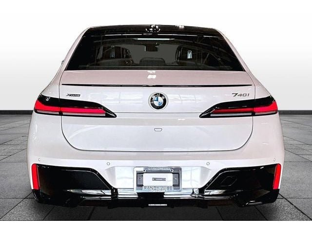 2026 BMW 7 Series 740i xDrive