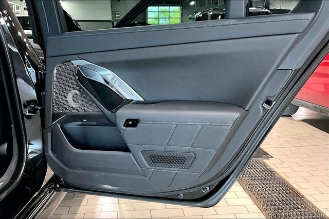 2025 BMW 7 Series 760i xDrive