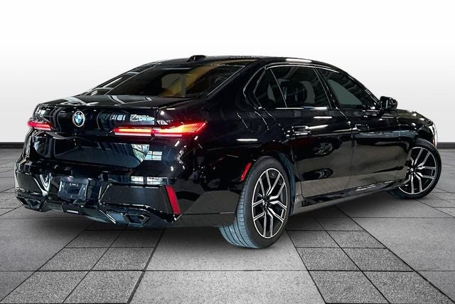 2025 BMW 7 Series 760i xDrive