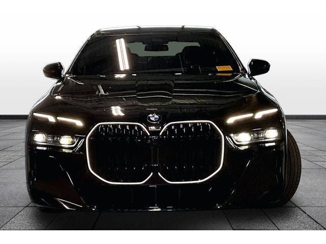 2025 BMW 7 Series 760i xDrive
