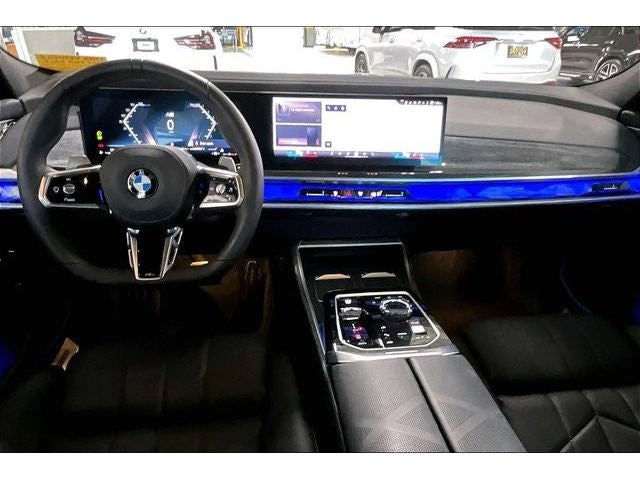 2025 BMW 7 Series 760i xDrive