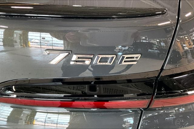 2026 BMW 7 Series 750e xDrive