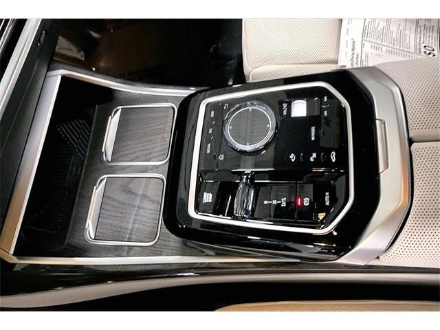 2026 BMW 7 Series 750e xDrive