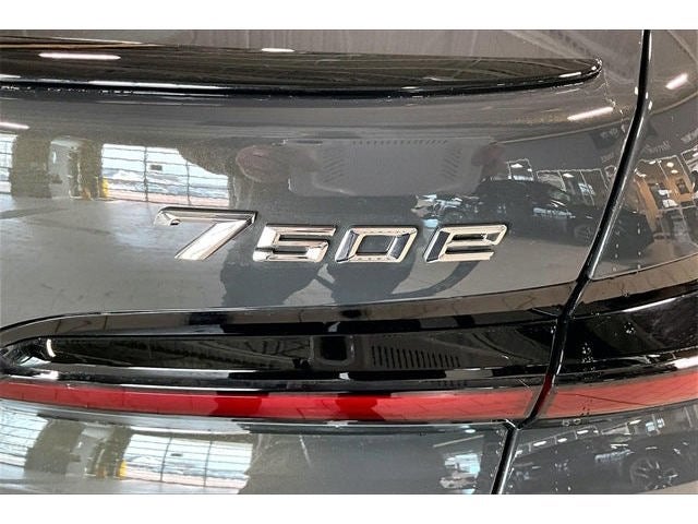 2026 BMW 7 Series 750e xDrive