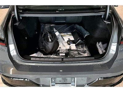 2026 BMW 7 Series 750e xDrive