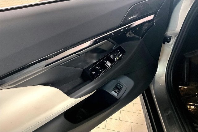 2027 BMW 5 Series 530i xDrive