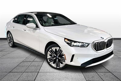 2026 BMW 5 Series 530i xDrive