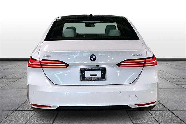 2026 BMW 5 Series 530i xDrive