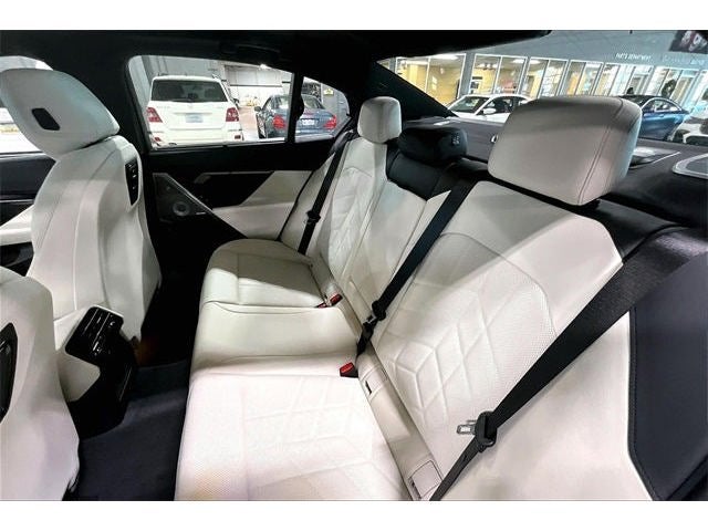 2026 BMW 5 Series 530i xDrive