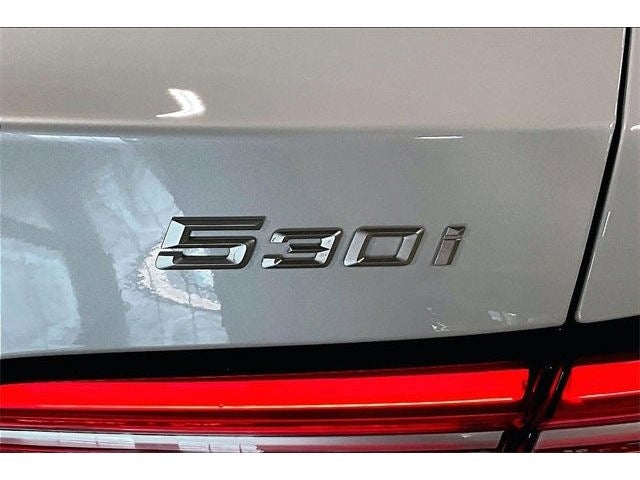 2026 BMW 5 Series 530i xDrive