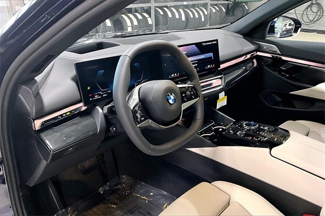 2026 BMW 5 Series 530i xDrive