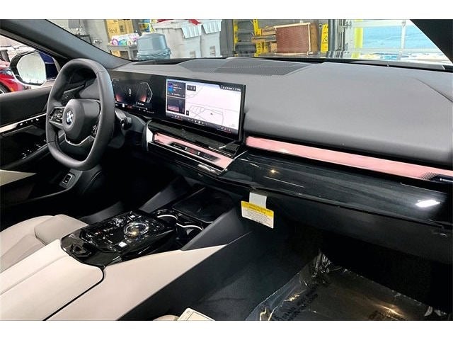 2026 BMW 5 Series 530i xDrive