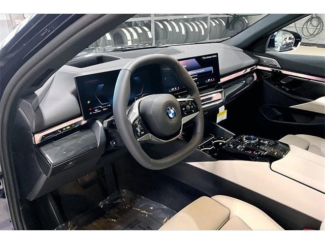 2026 BMW 5 Series 530i xDrive