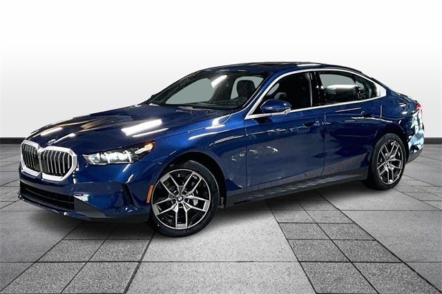 2026 BMW 5 Series 530i xDrive