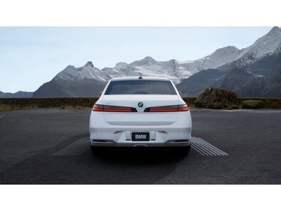 2027 BMW 7 Series 740i xDrive
