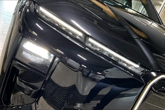 2027 BMW 7 Series 740i xDrive