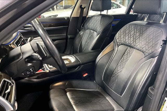 2018 BMW 7 Series 750i xDrive
