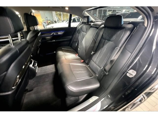 2018 BMW 7 Series 750i xDrive