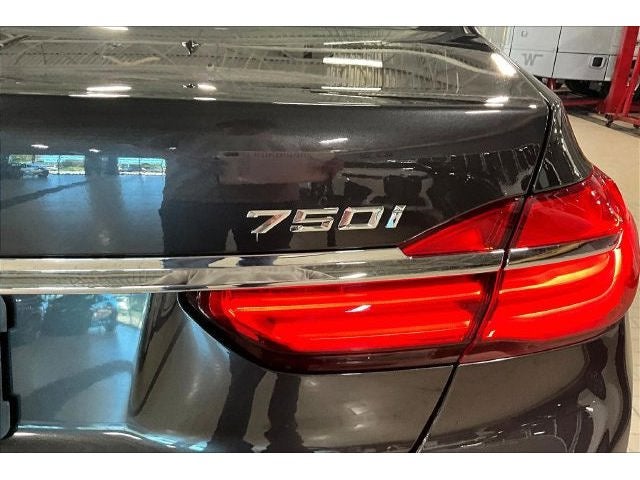 2018 BMW 7 Series 750i xDrive