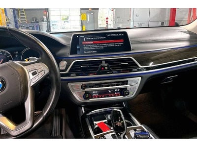 2018 BMW 7 Series 750i xDrive