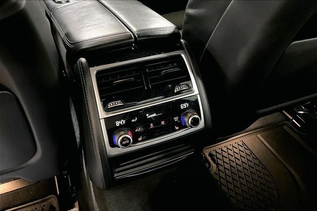 2022 BMW 7 Series 750i xDrive