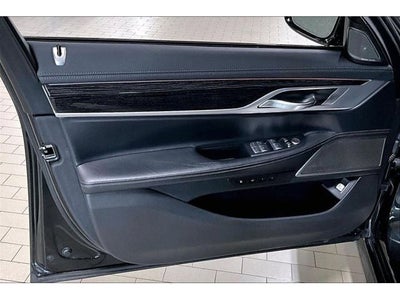 2022 BMW 7 Series 750i xDrive