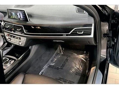 2022 BMW 7 Series 750i xDrive
