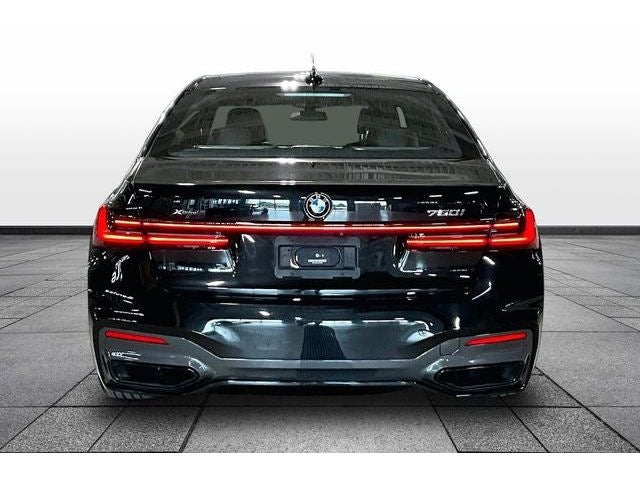 2022 BMW 7 Series 750i xDrive