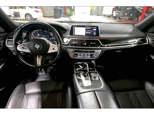 2022 BMW 7 Series 750i xDrive