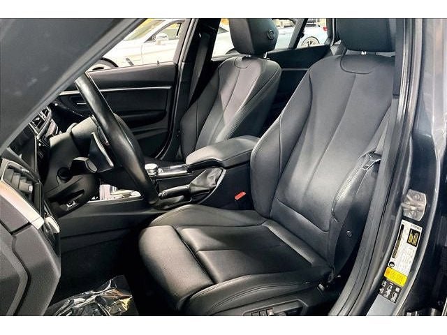 2018 BMW 3 Series 330i xDrive