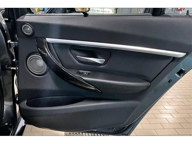 2018 BMW 3 Series 330i xDrive