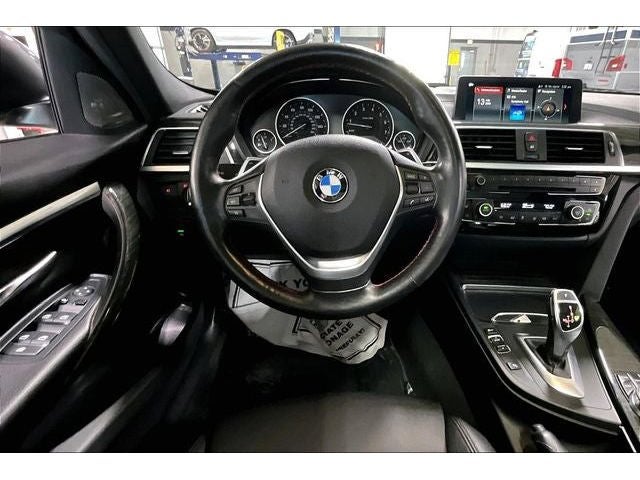 2018 BMW 3 Series 330i xDrive