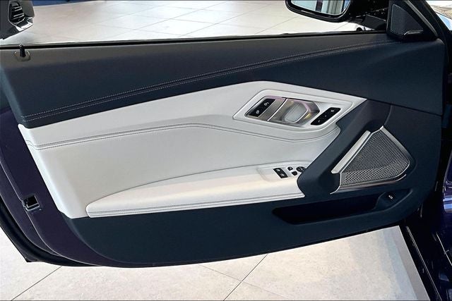 2026 BMW Z4 30i - Photo 10