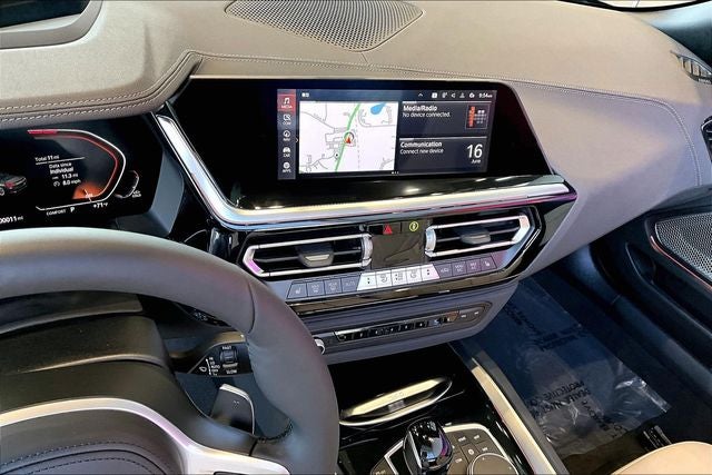 2026 BMW Z4 30i - Photo 6