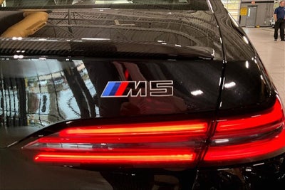 2027 BMW M5 Base