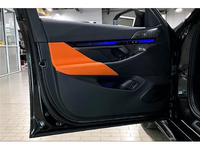 2027 BMW M5 Base