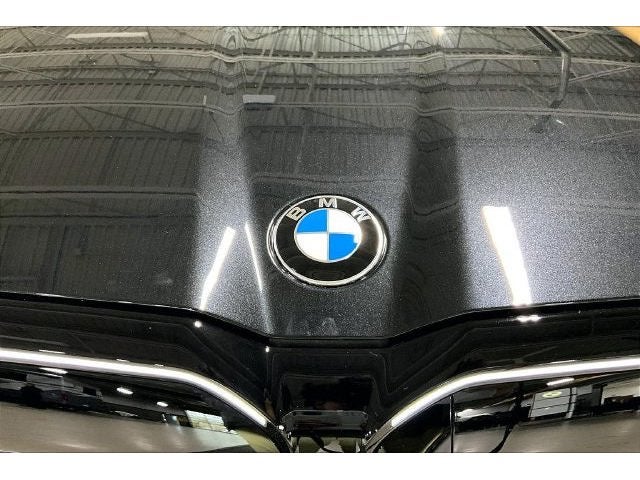 2027 BMW M5 Base