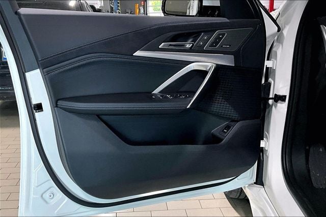 2027 BMW X2 xDrive28i