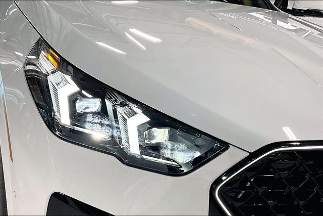 2027 BMW X2 xDrive28i