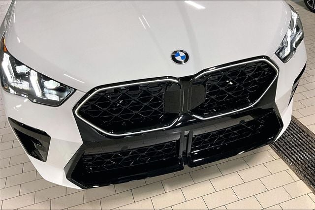 2027 BMW X2 xDrive28i