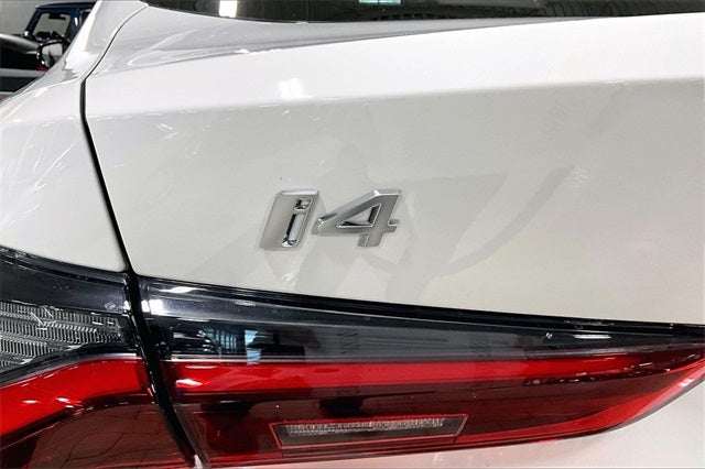 2026 BMW i4 xDrive40