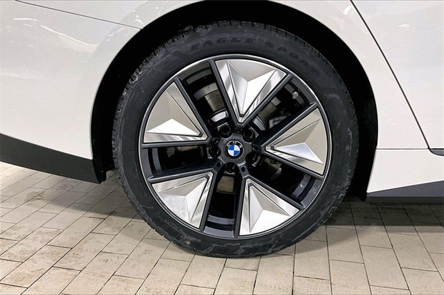 2026 BMW i4 xDrive40