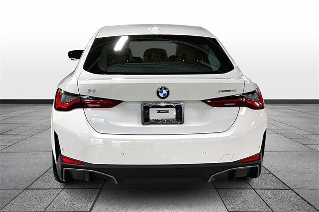 2026 BMW i4 xDrive40