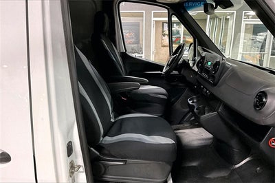 2019 Freightliner Sprinter 2500 High Roof