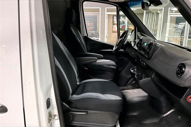 2019 Freightliner Sprinter 2500 High Roof