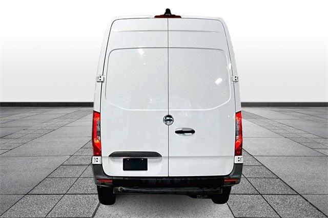 2019 Freightliner Sprinter 2500 High Roof