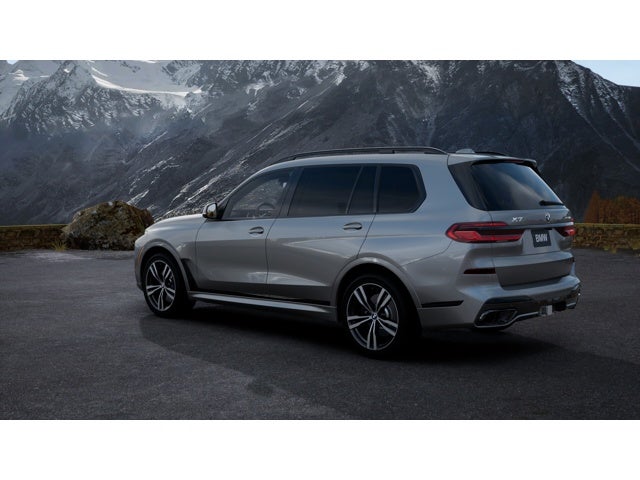2027 BMW X7 Base