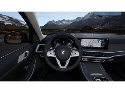 2027 BMW X7 Base