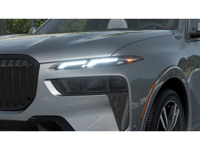 2026 BMW X7 Base