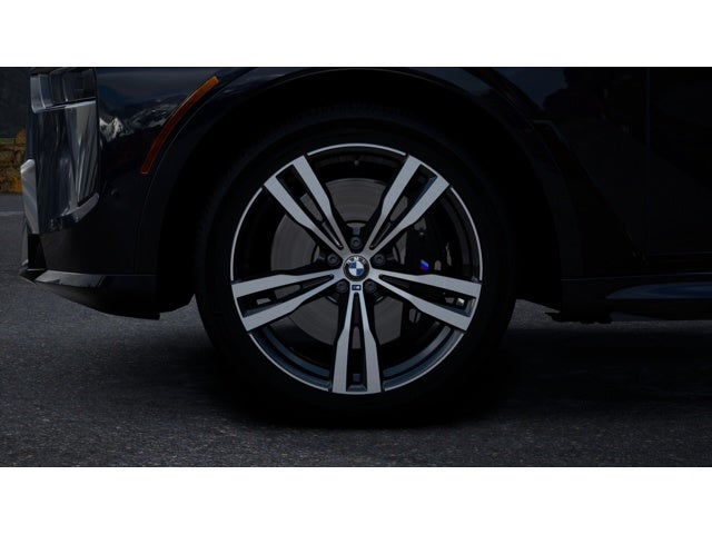 2027 BMW X7 Base